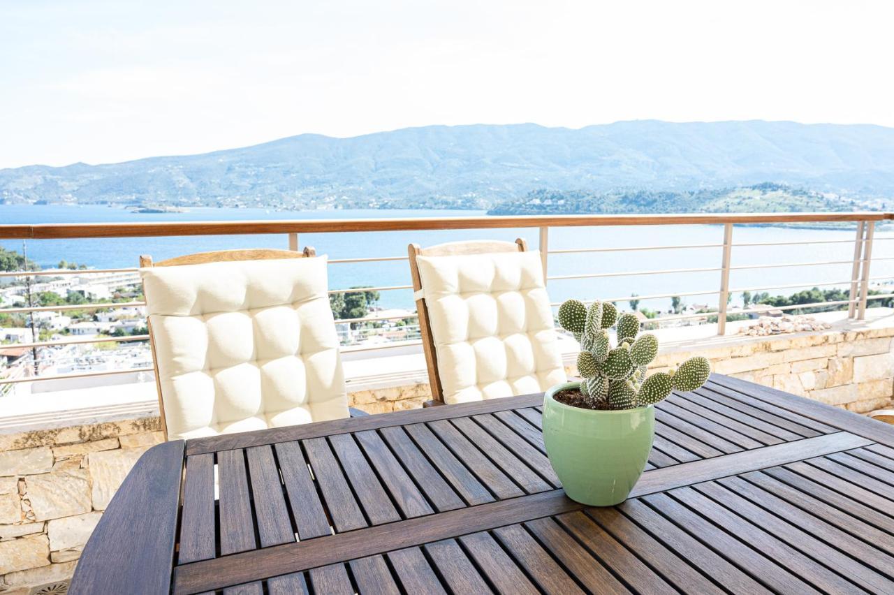 Kalavria Luxury Suites, Afroditi Suite With Magnificent Sea View And Private Swimming Pool. Poros Town Buitenkant foto
